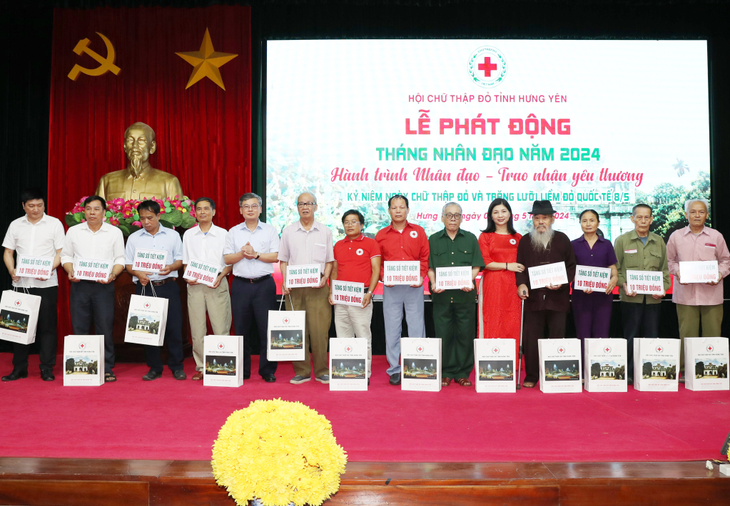 Lễ phát động Tháng Nhân đạo năm 2024