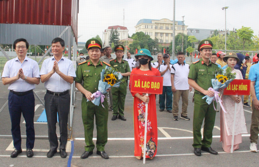 Văn Lâm: Tổ chức hội thi nghiệp vụ chữa cháy và cứu nạn, cứu hộ “Tổ liên gia an toàn phòng cháy, chữa cháy” năm 2024