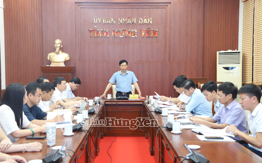 UBND tỉnh họp nghe báo cáo tiến độ thực hiện Dự án sân golf Cồn Vành