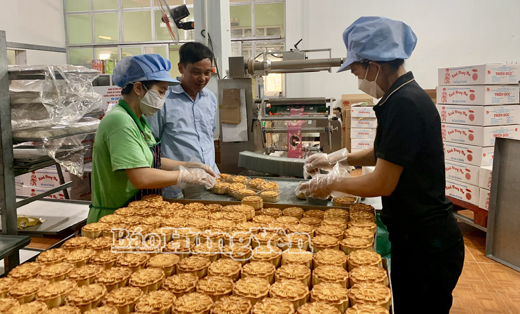 Gìn giữ hương vị bánh Trung thu truyền thống