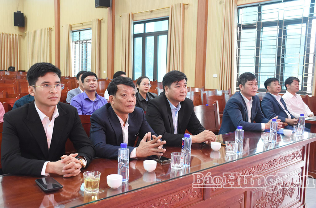 Xã Tân Tiến: Gặp mặt đảng viên là người có đạo