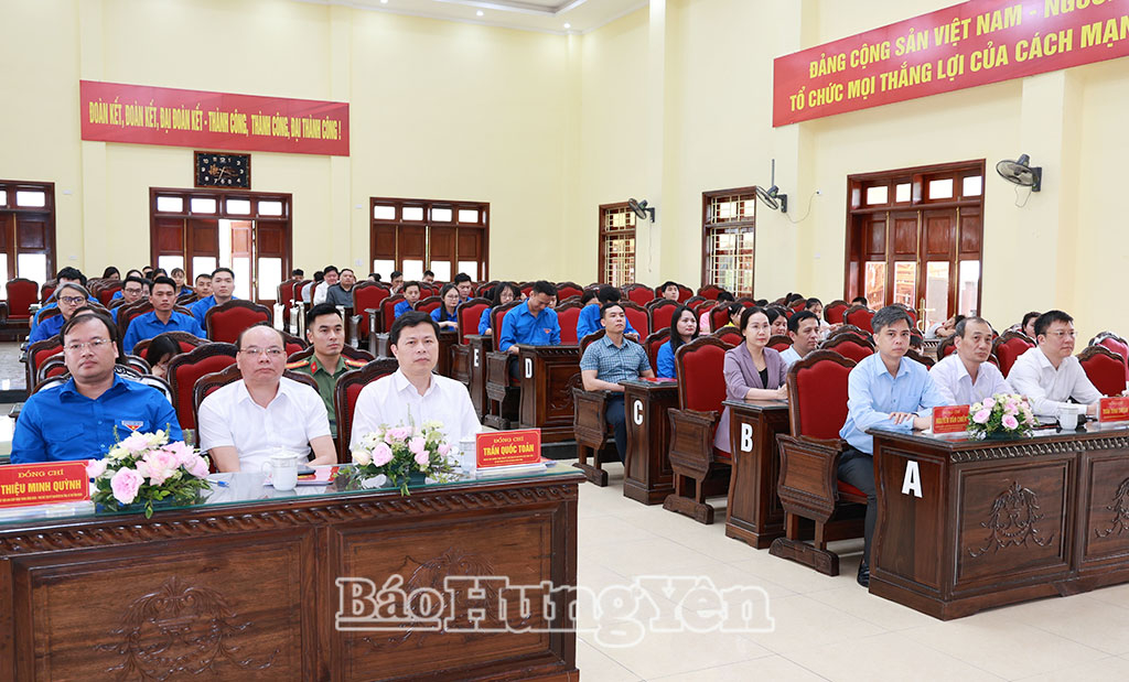 Công bố quyết định thành lập Đoàn TNCS Hồ Chí Minh các cơ quan Đảng tỉnh