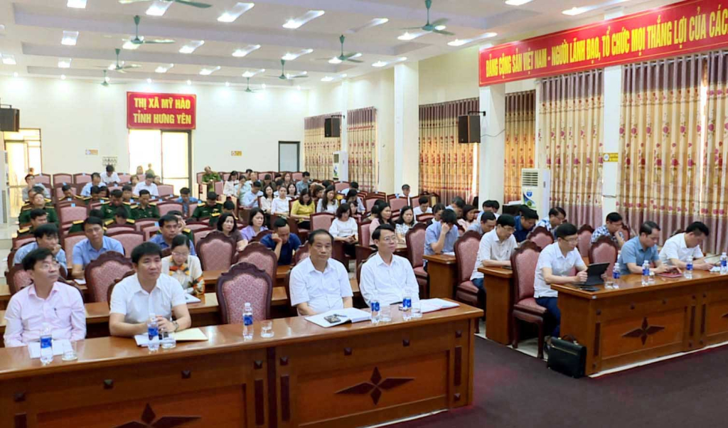 Tiếp tục làm tốt công tác tư tưởng, đáp ứng yêu cầu nhiệm vụ trong tình hình mới