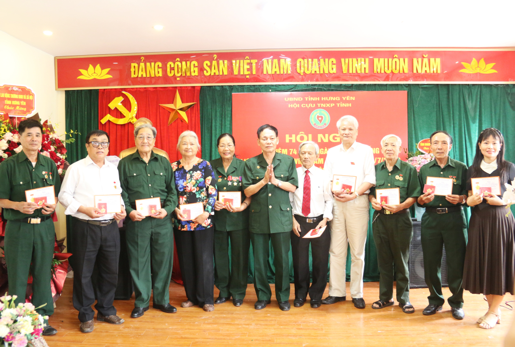 Kỷ niệm 74 năm ngày truyền thống Lực lượng TNXP Việt Nam
