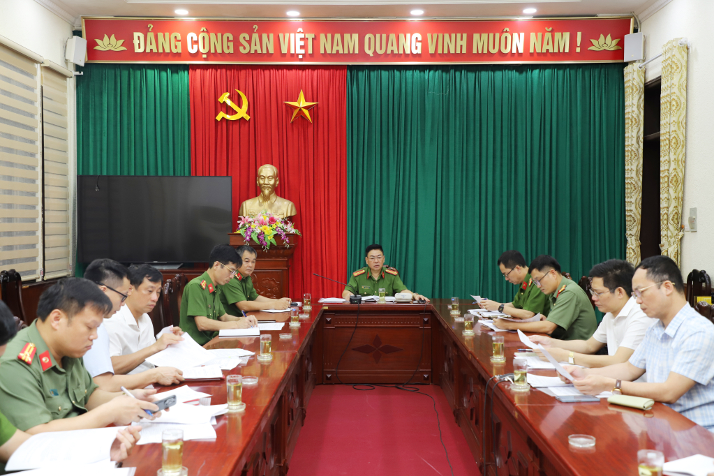 Họp Ban Tổ chức hội thi nghiệp vụ chữa cháy và cứu nạn, cứu hộ “Tổ liên gia an toàn phòng cháy, chữa cháy” trên địa bàn tỉnh năm 2024