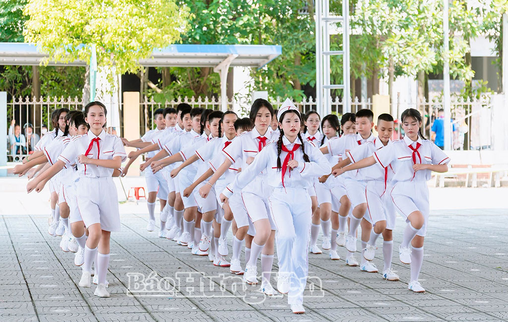 Thiếu nhi Hưng Yên sôi nổi rèn luyện nghi thức Đội