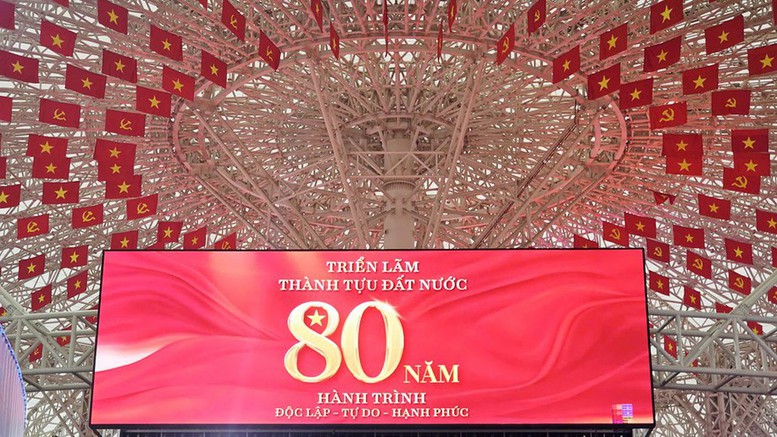 Kéo dài thời gian Triển lãm thành tựu Đất nước đến hết ngày 15/9/2025