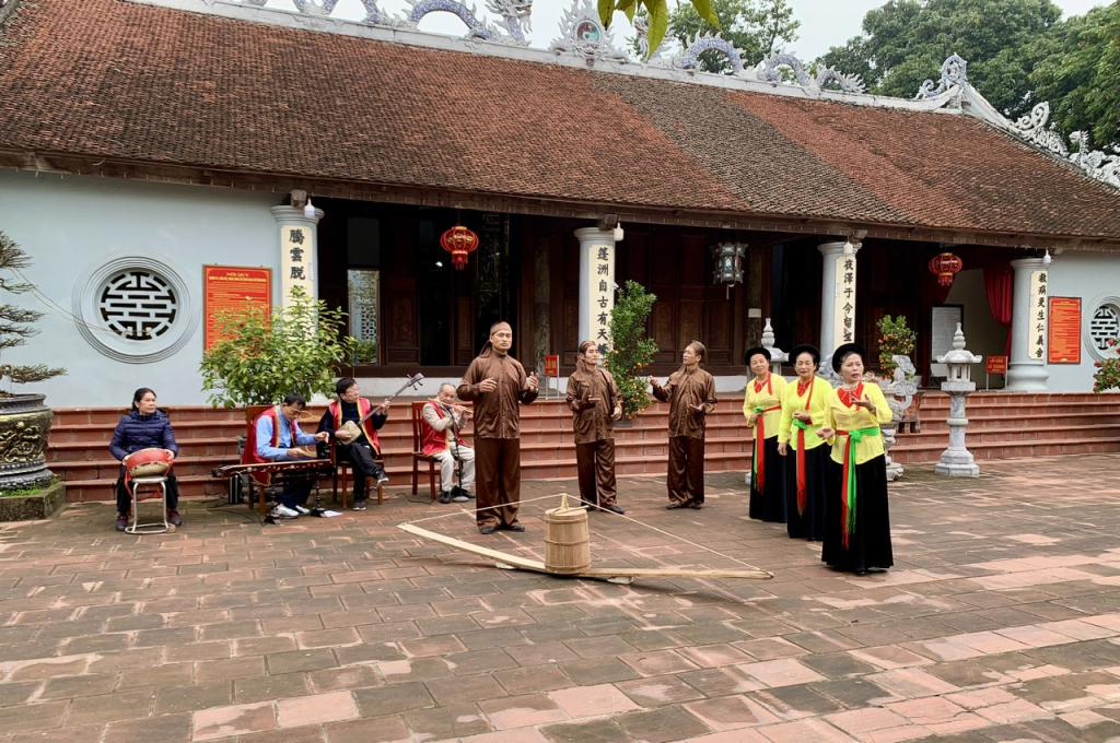 Những “nghệ sĩ đồng quê” bảo tồn và phát huy giá trị làn điệu trống quân