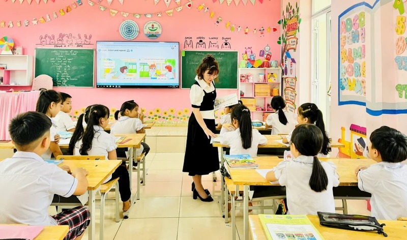 Minh bạch để bảo đảm quyền lợi cho học sinh