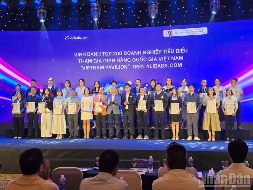 200 doanh nghiệp tiêu biểu tham gia “Gian hàng quốc gia Việt Nam” trên Alibaba.com