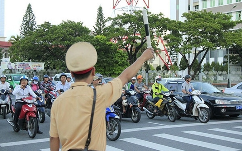 Bảo đảm trật tự, an toàn giao thông dịp nghỉ lễ 02/9 và tháng cao điểm học sinh đến trường