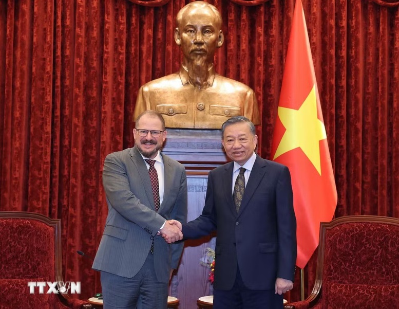Tổng Bí thư, Chủ tịch nước Tô Lâm tiếp Chủ tịch kiêm Tổng Giám đốc Điều hành Tập đoàn Qualcomm